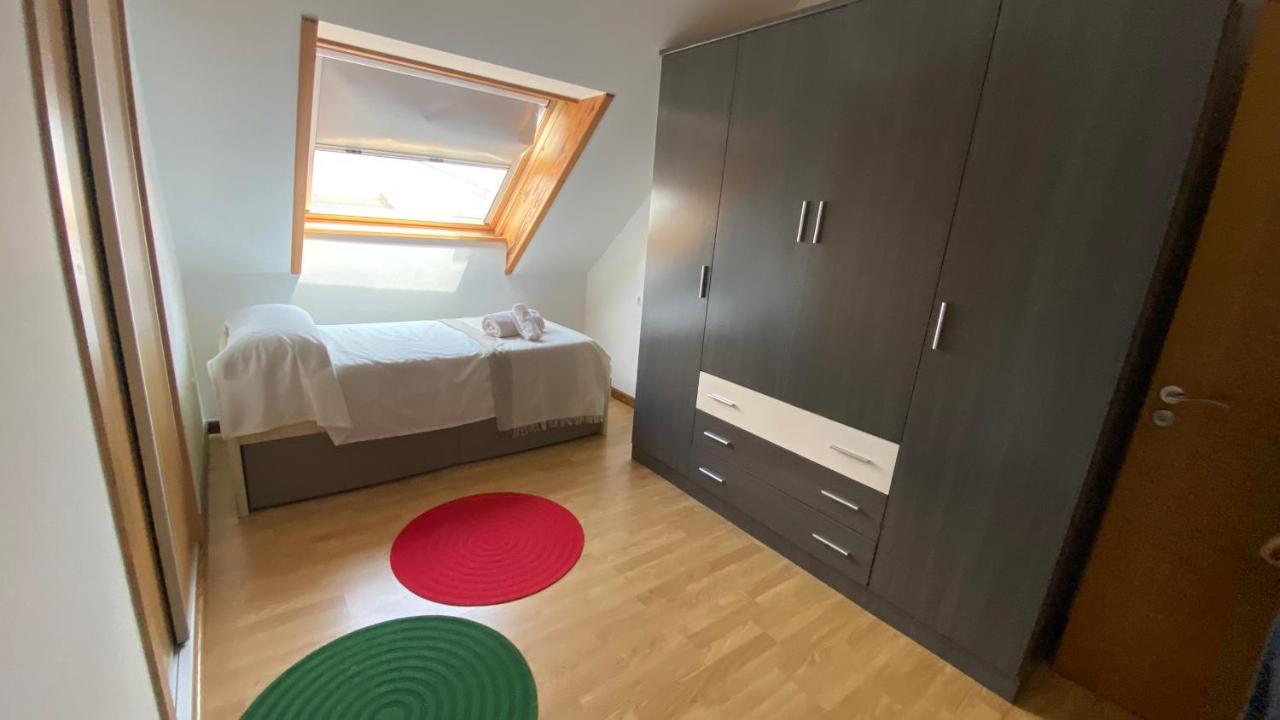 Ferienwohnung A Cuarta Ronda Melide Exterior foto